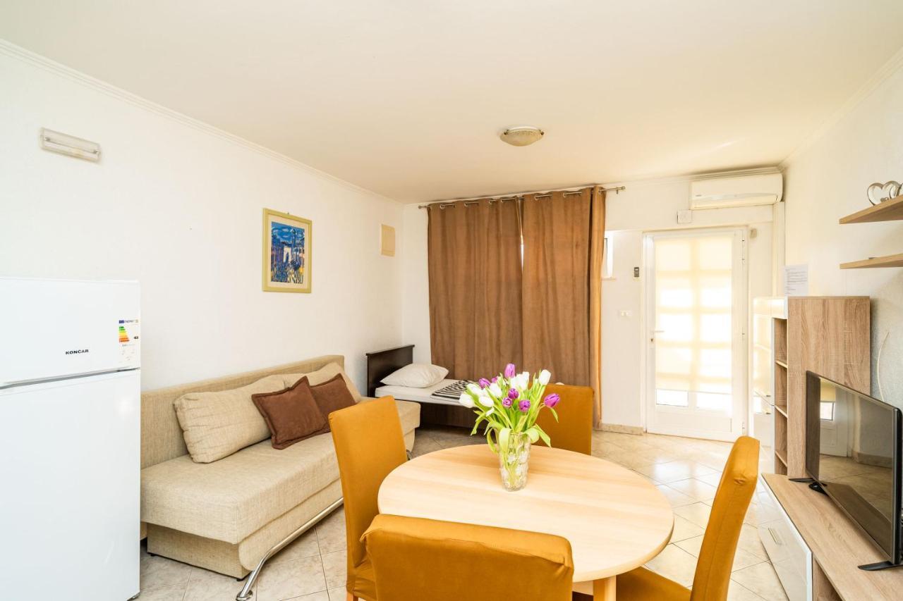 Apartmani Niki Zvekovica Цавтат Екстер'єр фото
